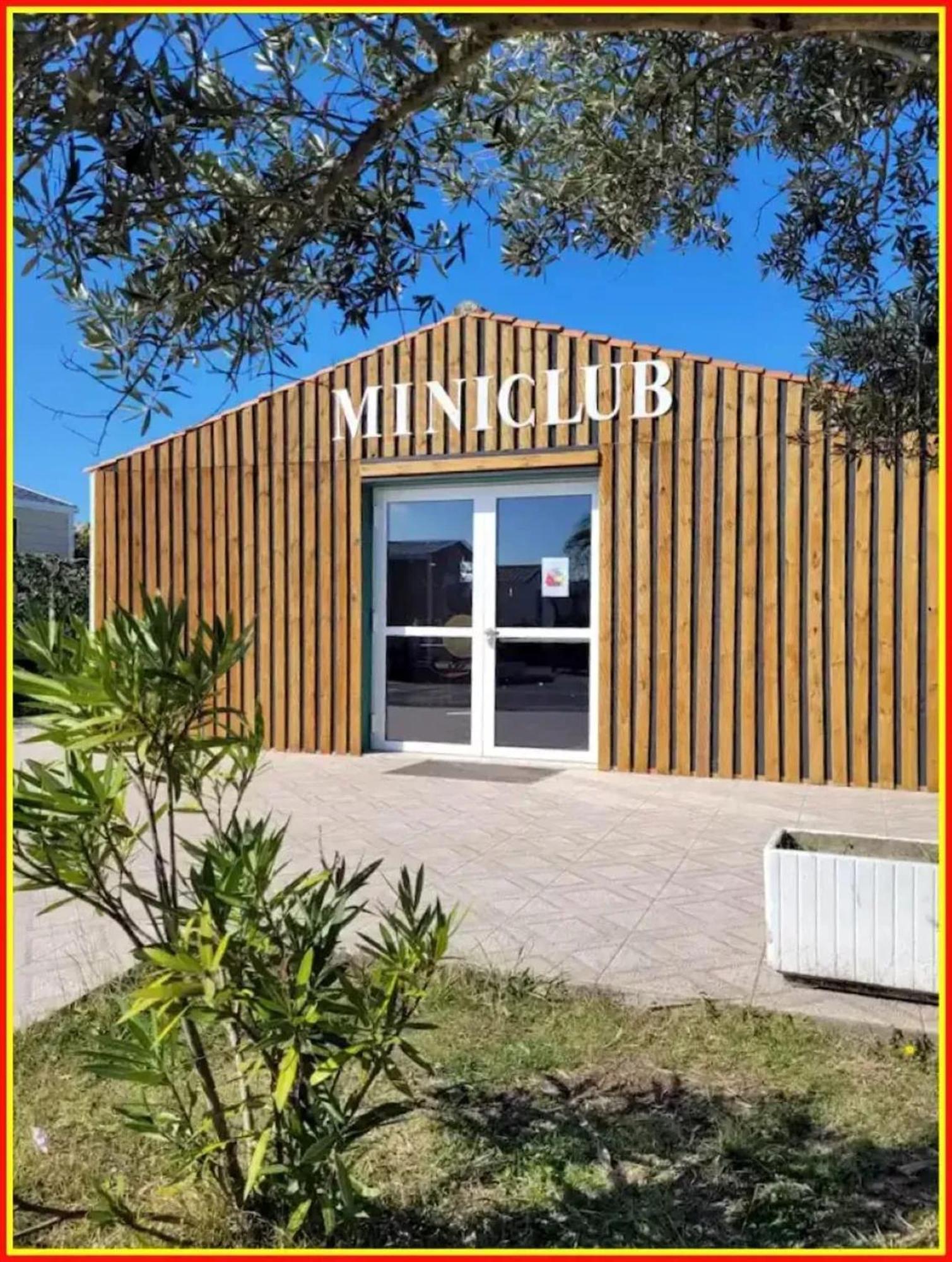 Bungalow De 2 Chambres Avec Piscine Partagee Sauna Et Terrasse A Saint Denis D'Oleron A 1 Km De La Plage Экстерьер фото